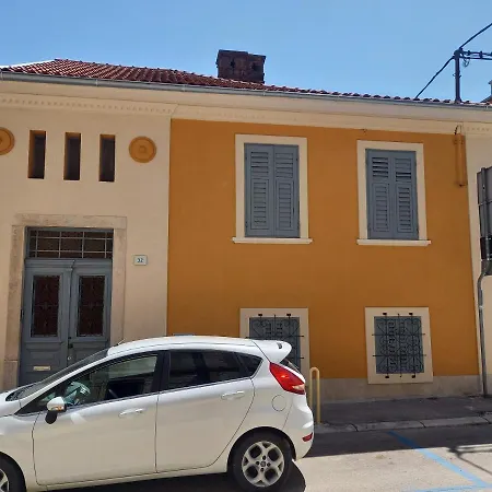 Oskar Amphitheater And With Free Parking Apartment Pula