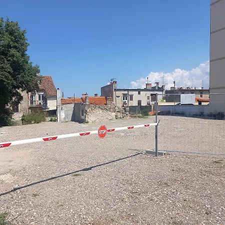 Apartment Oskar Amphitheater And With Free Parking Pula